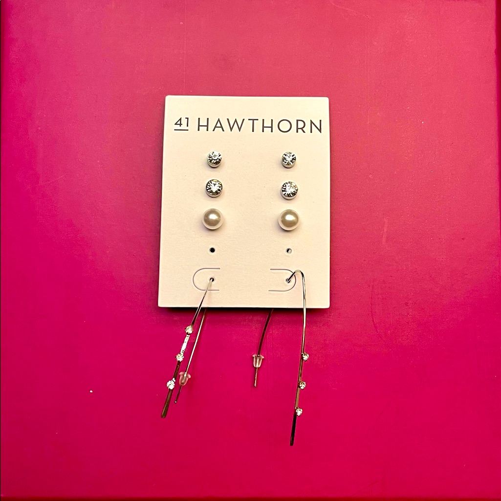 Classic Hawthorne 41 Earring Set